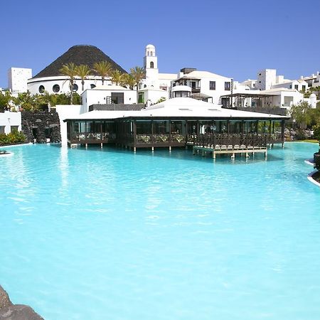 Hotel Livvo Volcan Lanzarote Playa Blanca  Bagian luar foto