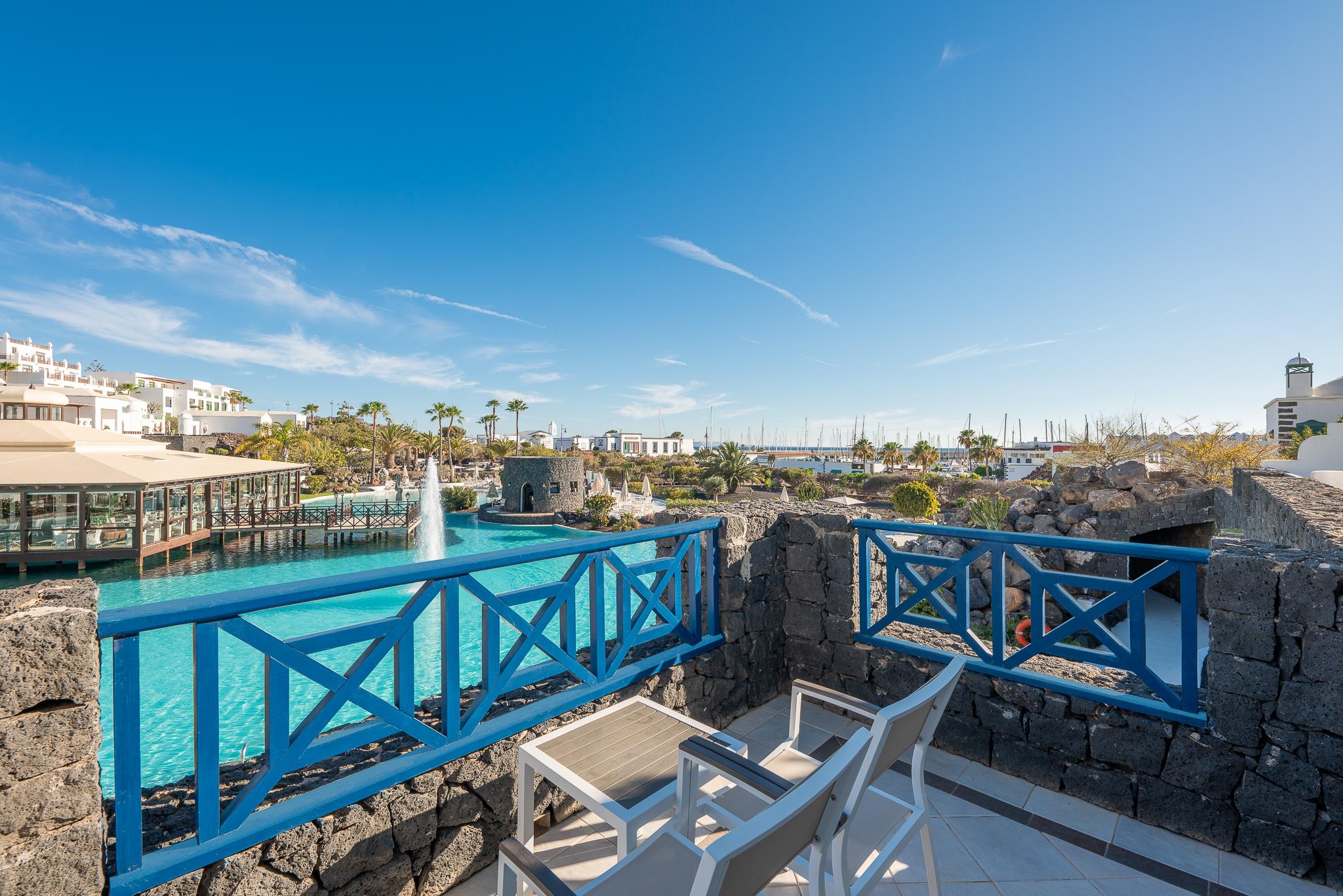 Hotel Livvo Volcan Lanzarote Playa Blanca  Bagian luar foto