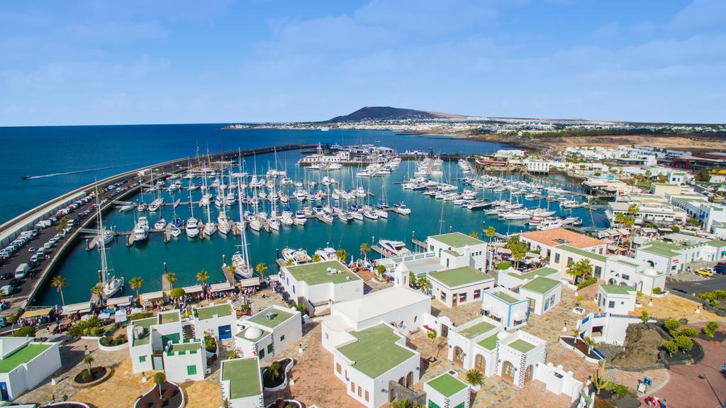 Hotel Livvo Volcan Lanzarote Playa Blanca  Bagian luar foto
